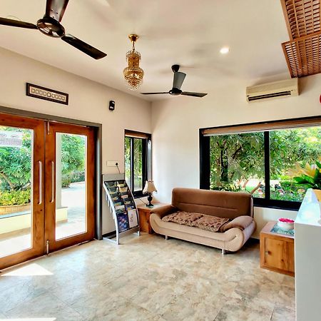 Lion Signature Family Resort Sasan Gir Extérieur photo