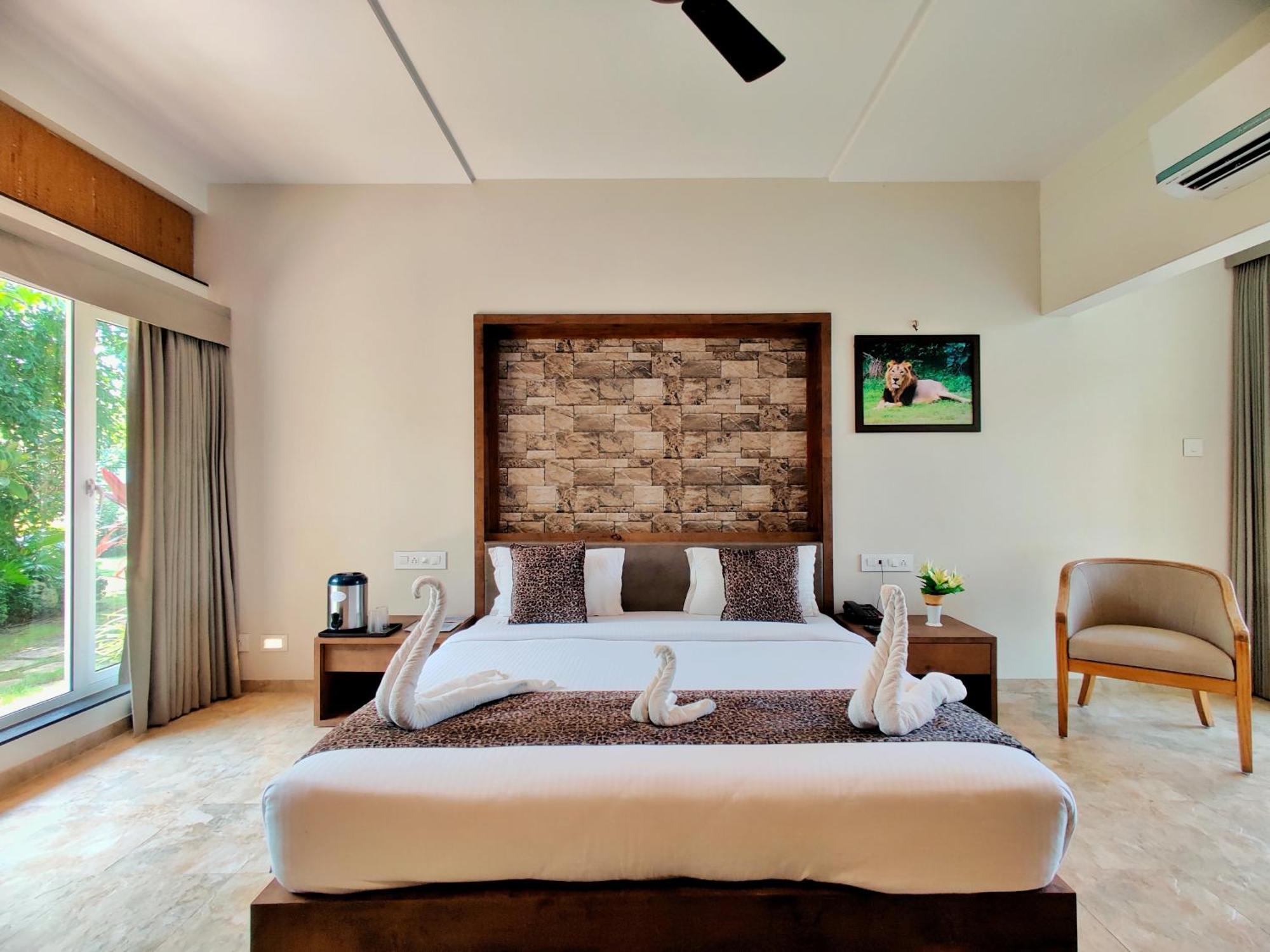 Lion Signature Family Resort Sasan Gir Extérieur photo